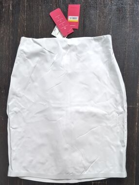 Commando White Faux Patent Leather Pencil Skirt